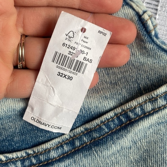 Old Navy NWT light wash bootcut denim. - Picture 5 of 10